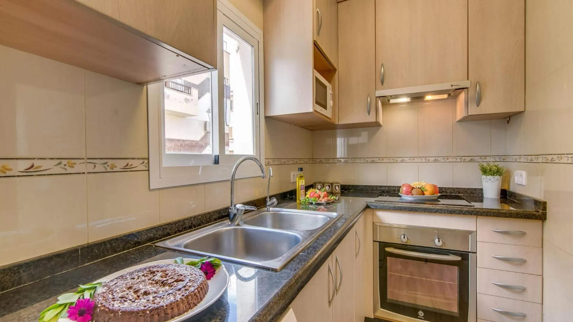 Ideal Retreat For 4 Guests In Can Picafort Hiszpania